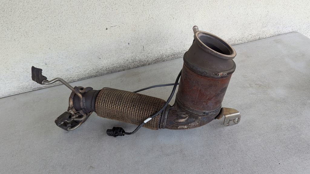 фото №1, Bmw f40 f44 135i каталізатор фільтр 8678628