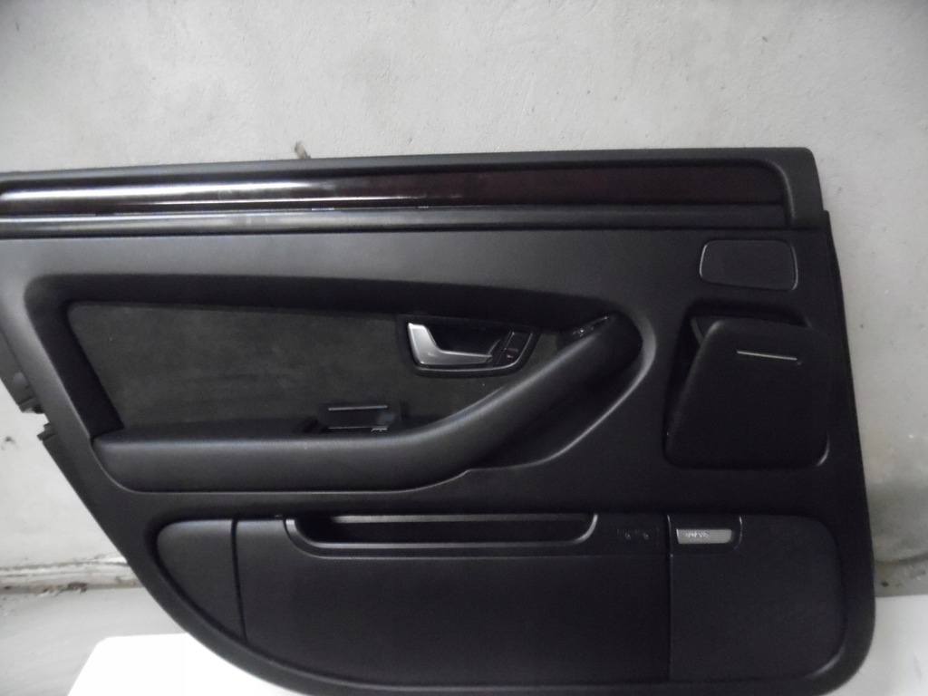 фото №10, Audi a8 d3 long обшивка задняя