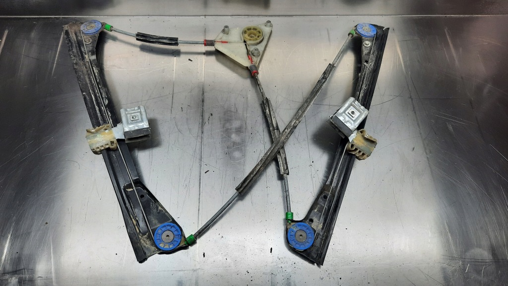 фото №1, Подъемник стекло перед правый vw polo 9n hb 5d