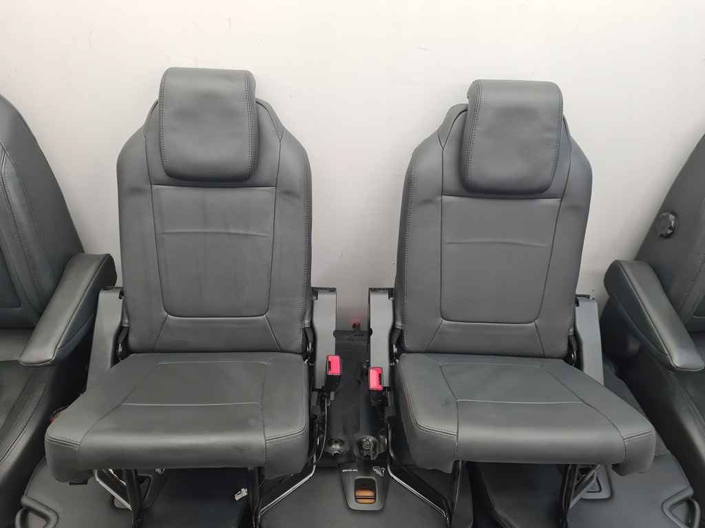 фото №15, Peugeot 5008 i сиденья обшивки кожа