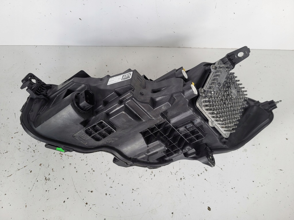 фото №9, Лампа правая перед jaguar xe lift x760 europa high null lx73-13w029-ha