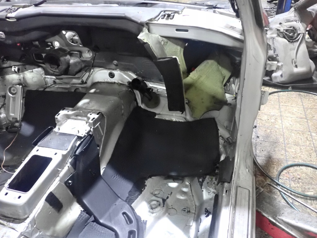 фото №5, Skoda superb i четверть перед правая лонжерон