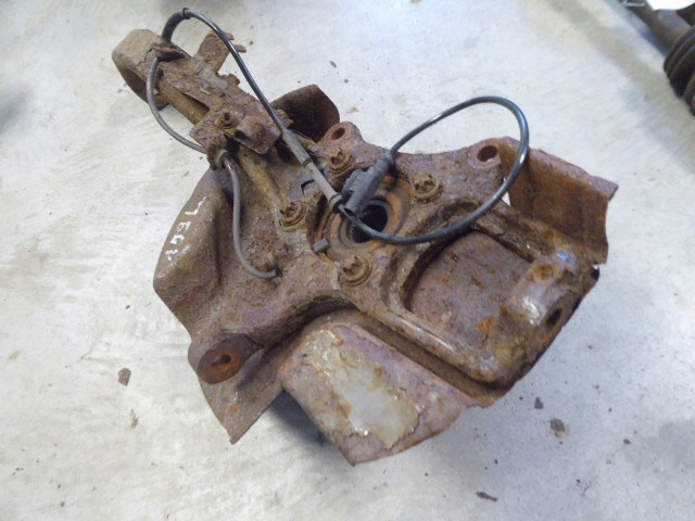 фото №7, Alfa romeo 159 поворотний кулак перед ліва 1.9