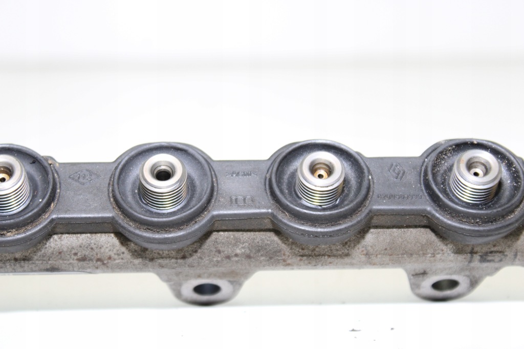 фото №9, Молдинг впрыскная датчик renault laguna iii 2.0 dci 0445214155