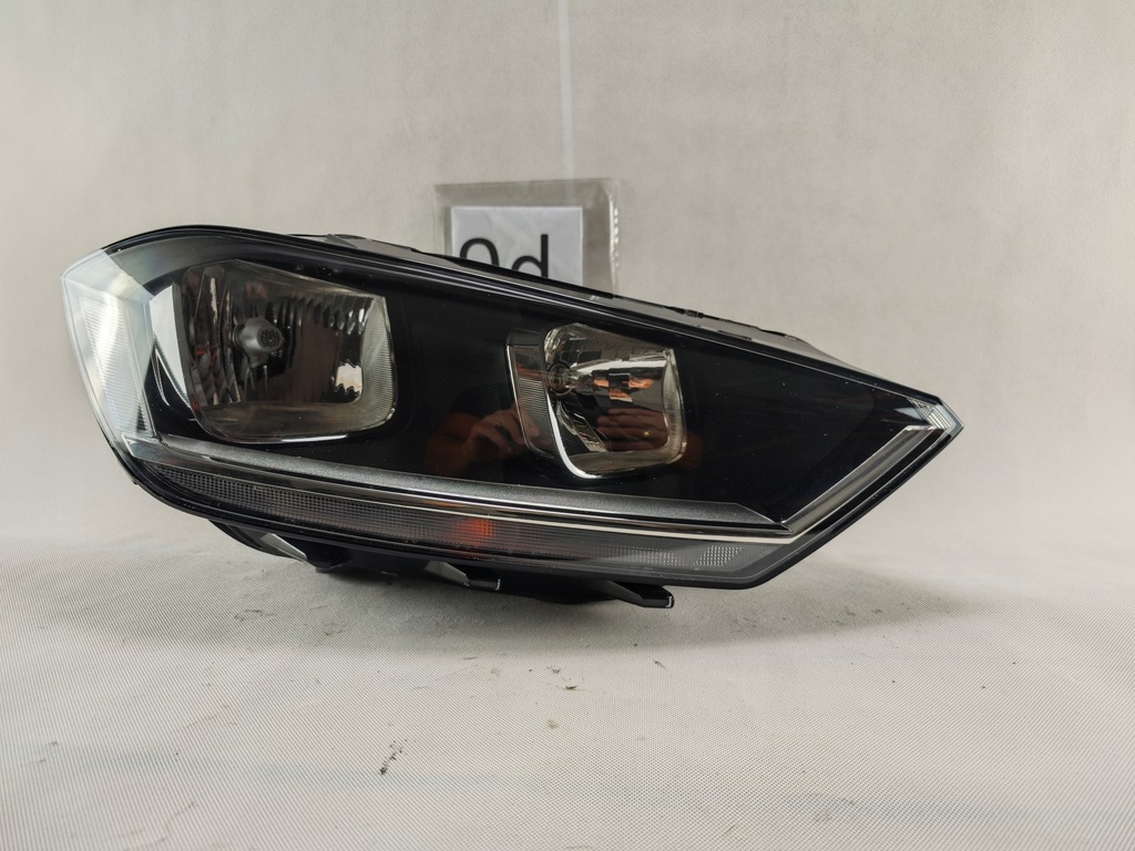 фото №1, Vw sportsvan 517 фара правый лампа правая 517941006b