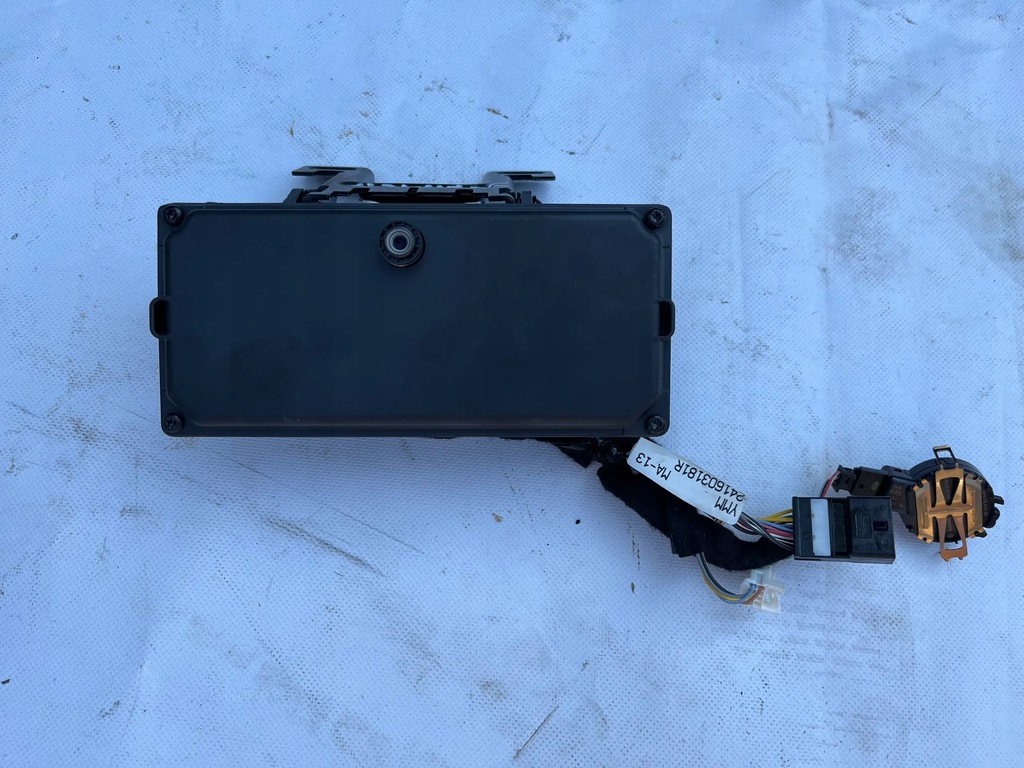 фото №1, Камера радар перед renault scenic iv 284625684r