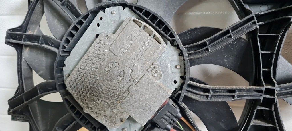 фото №7, Sq5 q5 8r вентиляторы радиатора 3.0 tfsi tdi a4 s4 b8 a7 4g 4h0121003n