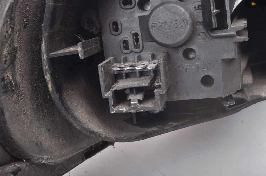 фото №9, Fiat croma лампа правая задняя правый задняя 51727249 eu kombi