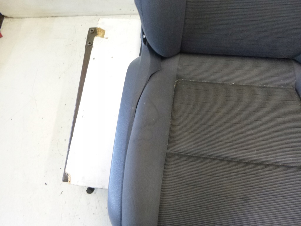 фото №4, Сиденье правый vw volkswagen golf v 5d подогреваемый