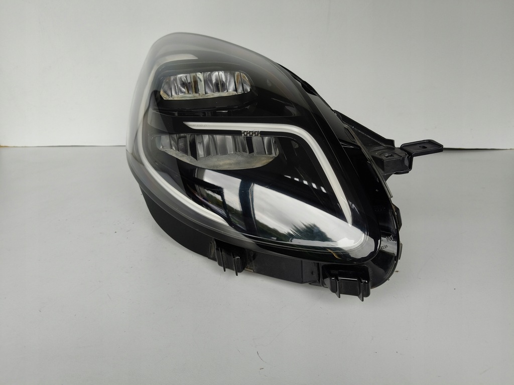 фото №1, Лампа правая фара ford puma 19- full led