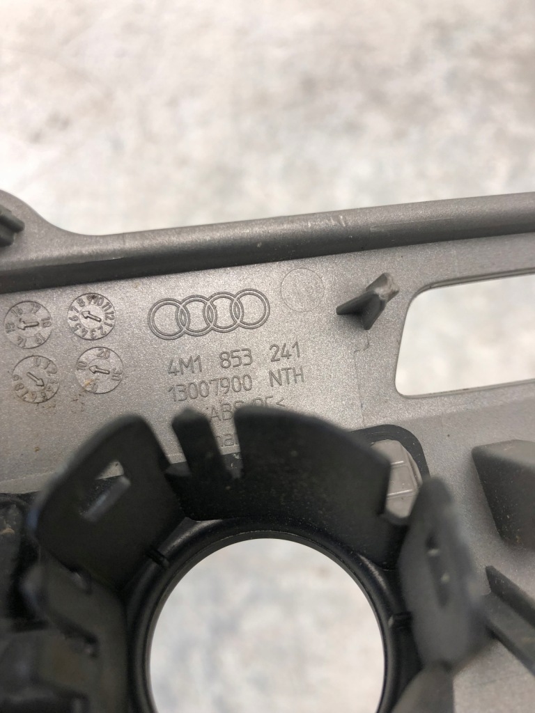 фото №5, Молдинг dekor панелі audi q7 4m1853241