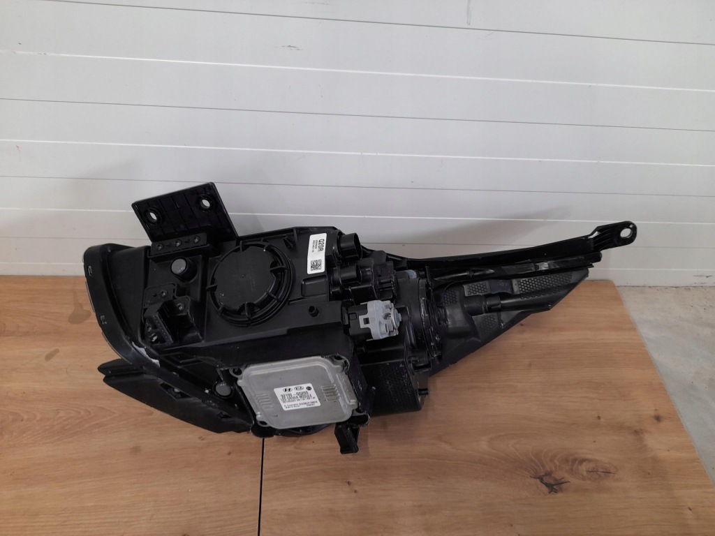 фото №4, Лампа права передня kia niro lift full led