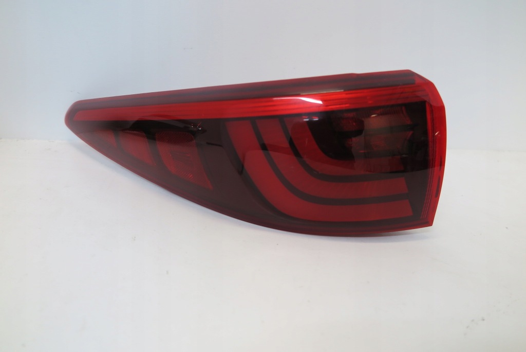 фото №1, Kia sportage iv gt line лампа задняя левая led 92401-f11