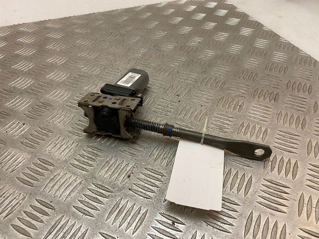 фото №15, Mercedes-benz gle amg w166 - c292 моторчик регулювання сидіння