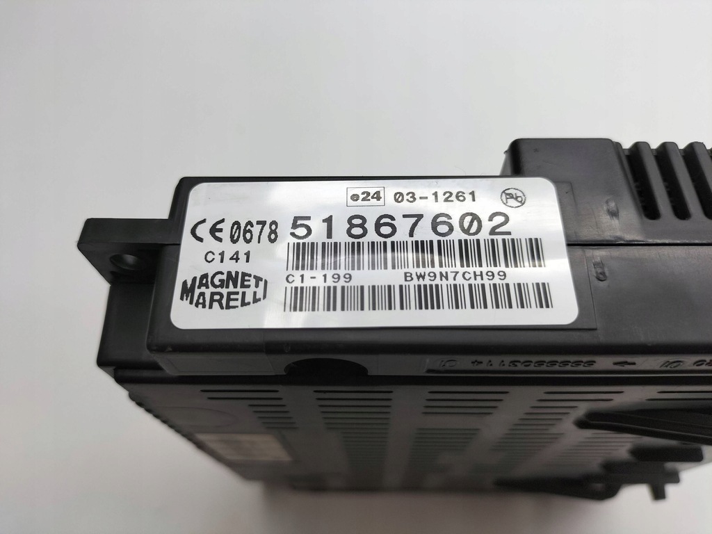 фото №5, Блок керування модуль ''blue & me'' fiat grande punto 51867602