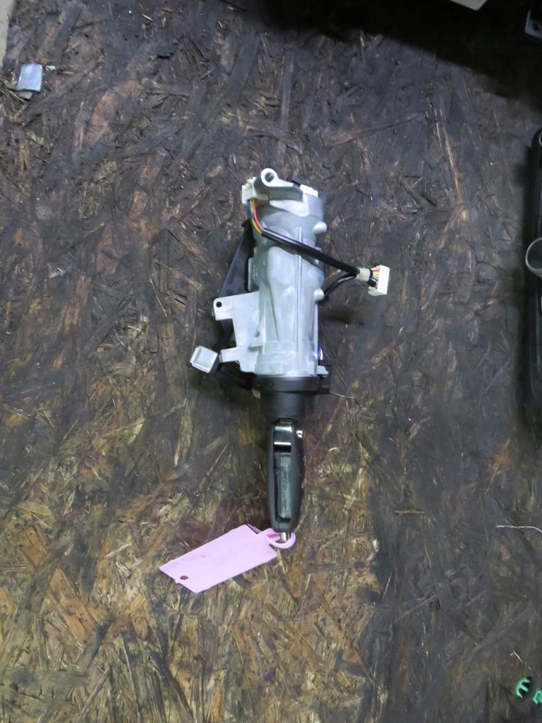 фото №1, Замок зажигания 1k0905851 audi a1