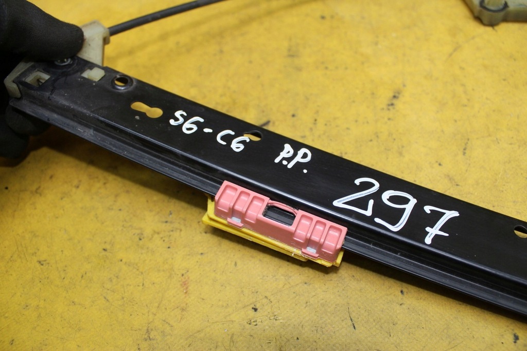 фото №5, Подъемник окон правый перед s6 c6