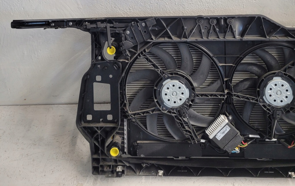 Купити Audi a4 a5 рестайлінг  8t 2.0 tdi ремінь передній радіатор