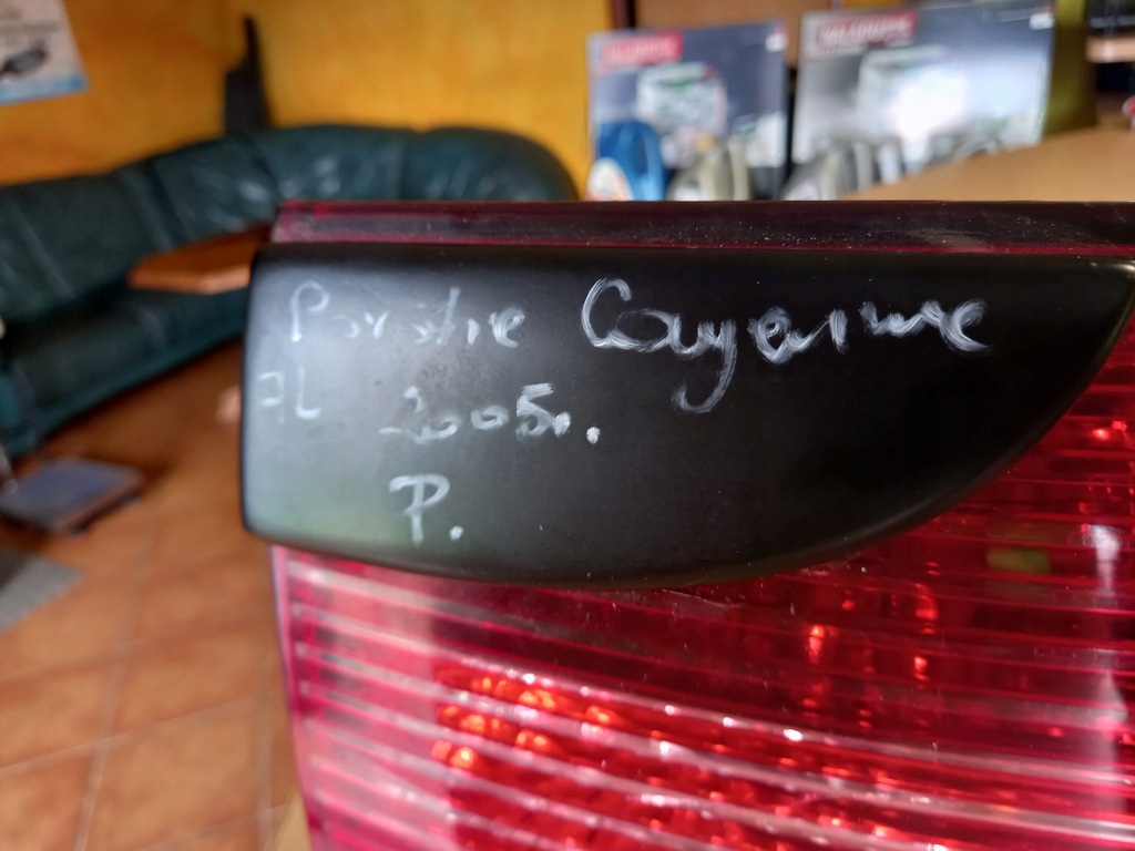 фото №8, Porsche cayenne i лампа задняя правая, левая