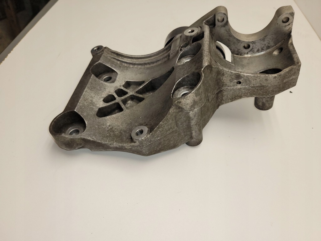 фото №4, Кронштейн генератора insignia astra 2.0 cdti a20dth