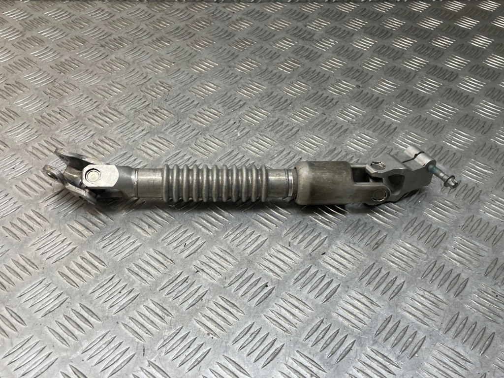 фото №10, Bmw оригинальный номер 6872144 1' f40 вал тяга колонки рулевого