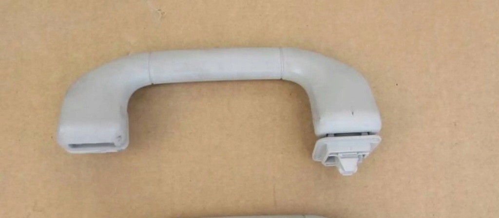 фото №1, Mercedes e w212 ручка кронштейн потолочный перед