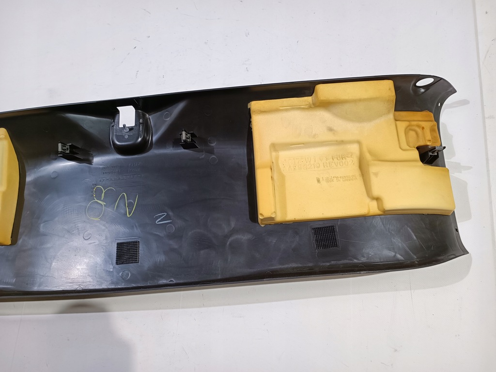 фото №10, Потолок молдинг крыша chevrolet corvette c6