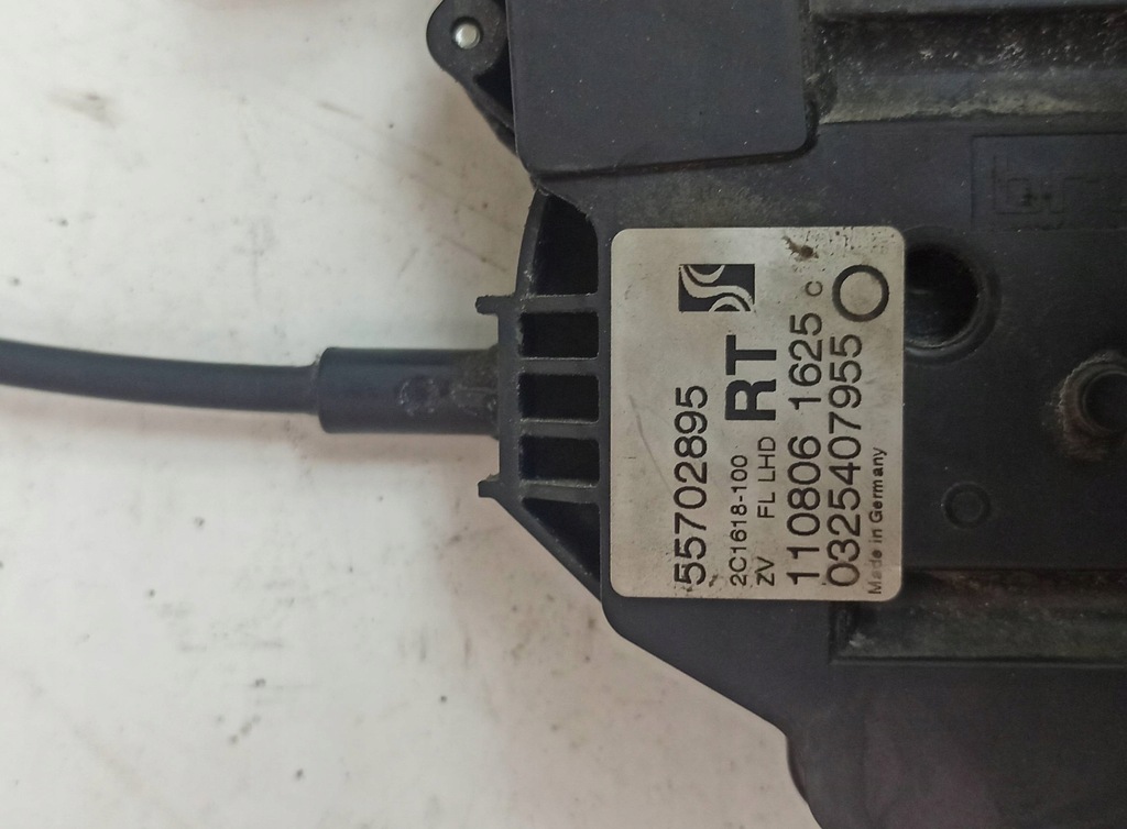 фото №3, Замок лівий перед двері opel corsa