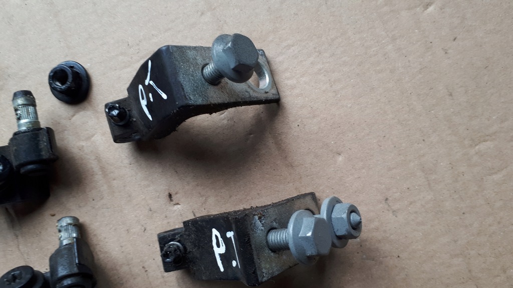 фото №4, A4 b9 8w петля петлі двері правий праве задня lx5r