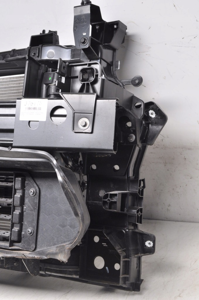 фото №8, Renault captur ii lift 24r 1.6 16v e-tech pas передній 214810845r 2141048