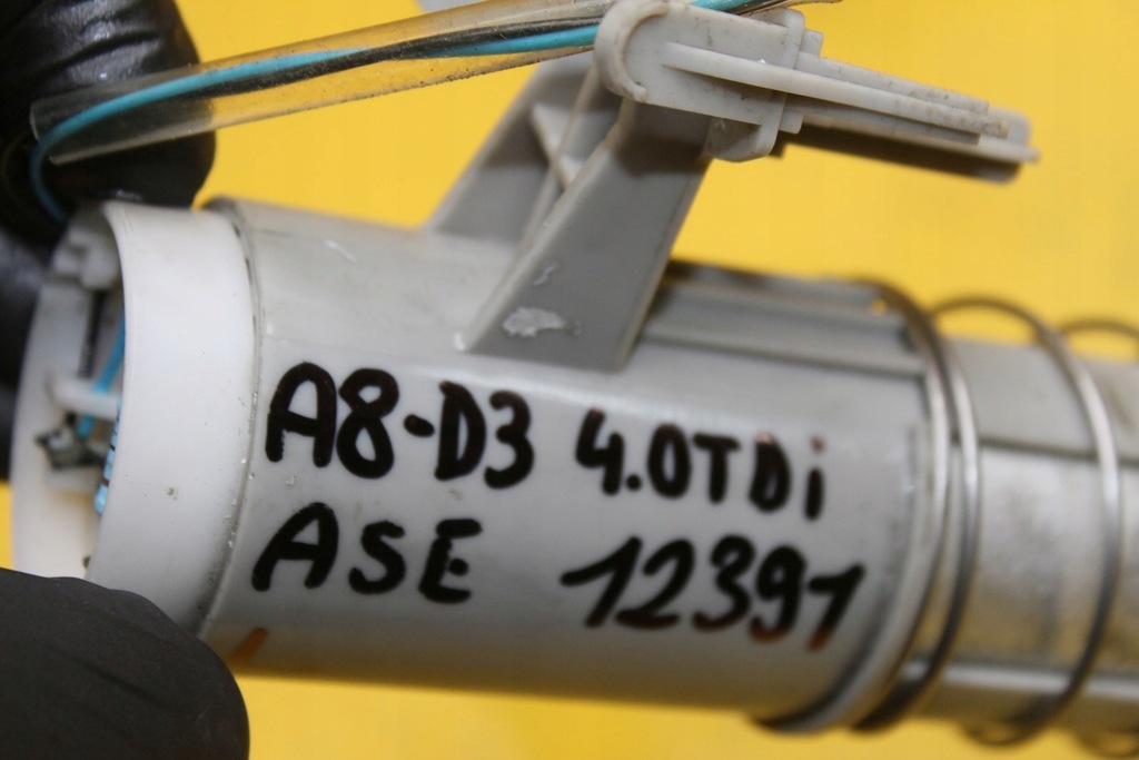 фото №8, Датчик уровня топлива a8 d3 4.0 tdi ase 3d0919673