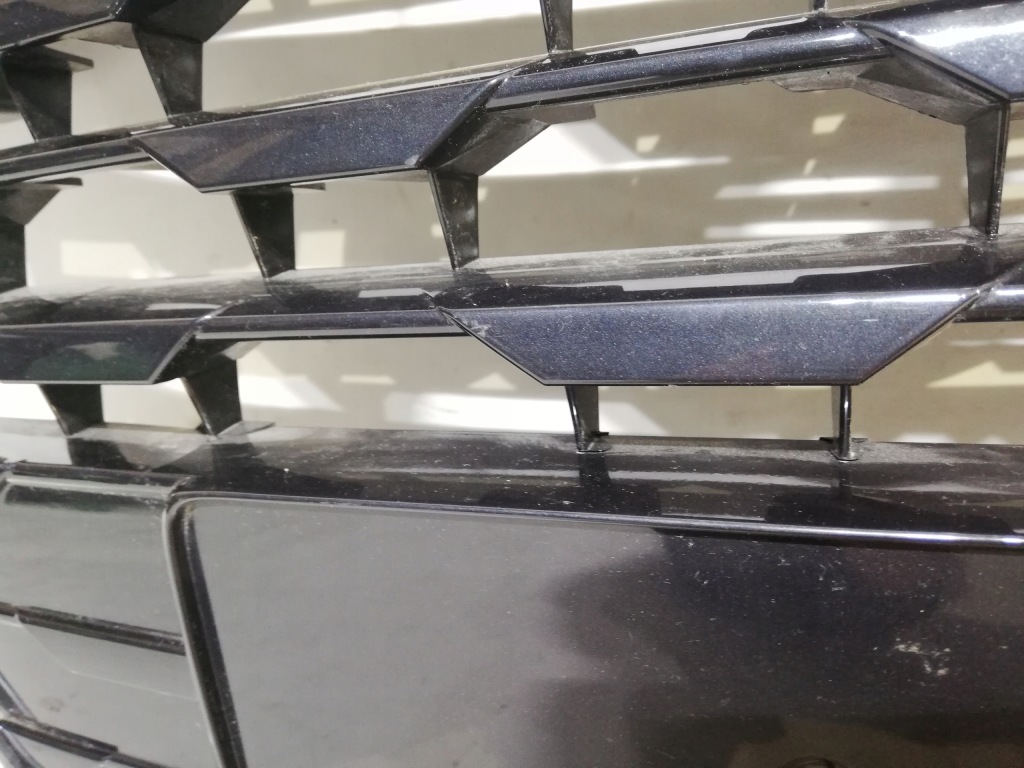 Купить Решётка радиатора решётка  радиатора audi q2 81a