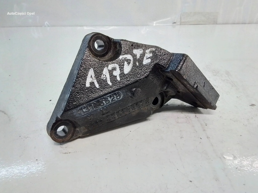 фото №1, Opel meriva b 1.7 кронштейн двигуна 13125628