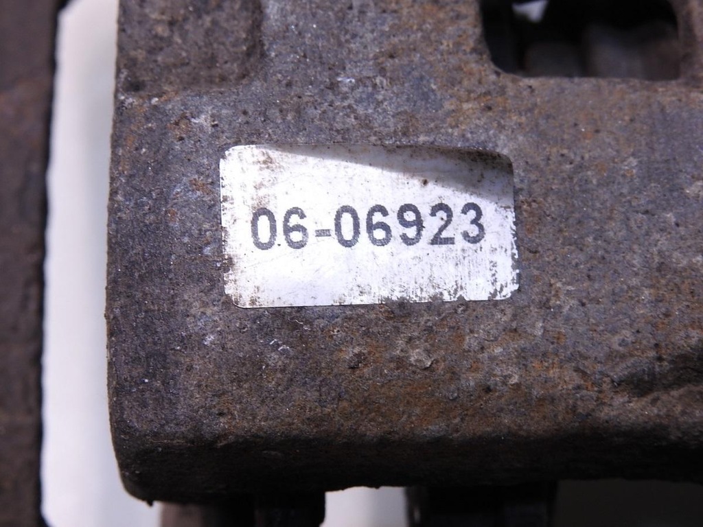 фото №11, Суппорт тормозной правый задняя forester iii