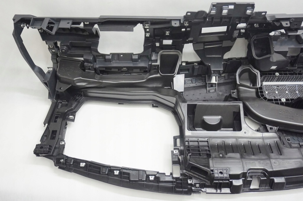 фото №12, Org nowa приборная панель консоль приборная панель vw id7 14a857003af xcc head up