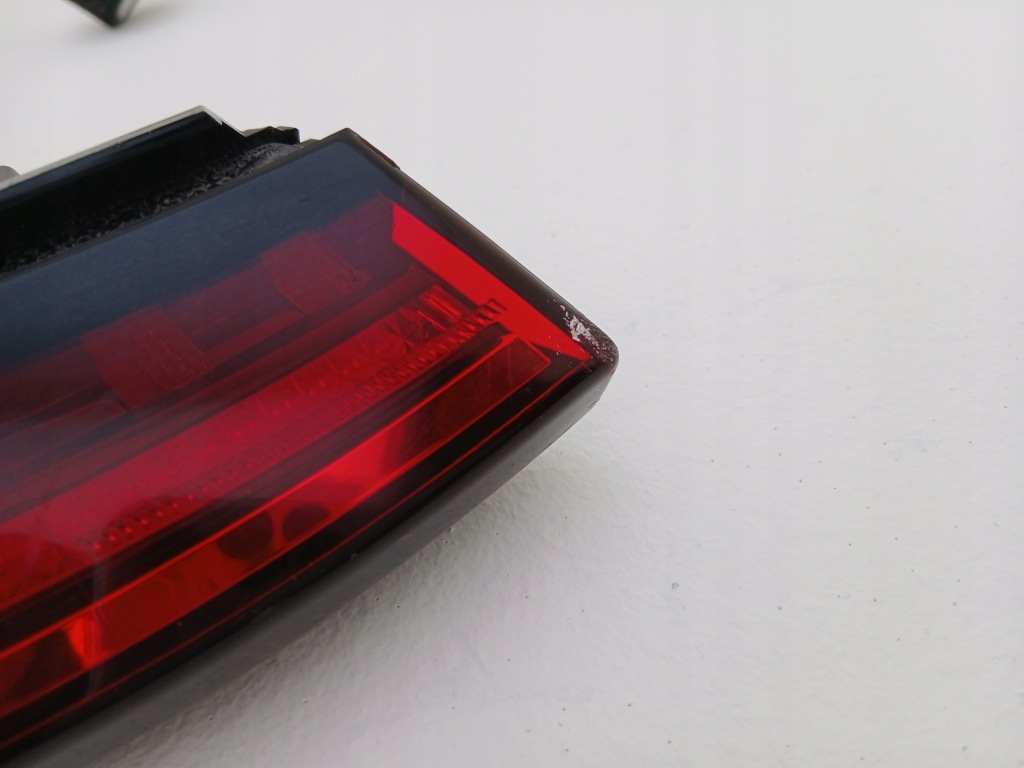 Kia ev6 ev-6 2021- фара задня права правий задні 92402-cv000 в Україні