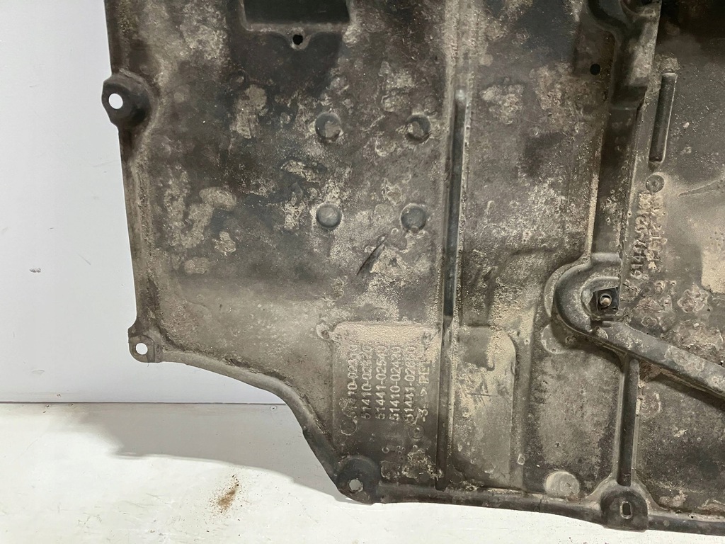 фото №10, Corolla e21 1.8 2.0 гибрид защита pod двигатель нижняя двигателя 51410-02320