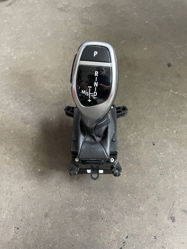 фото №1, Bmw x5 f15 домкрат переключения передач 9384929