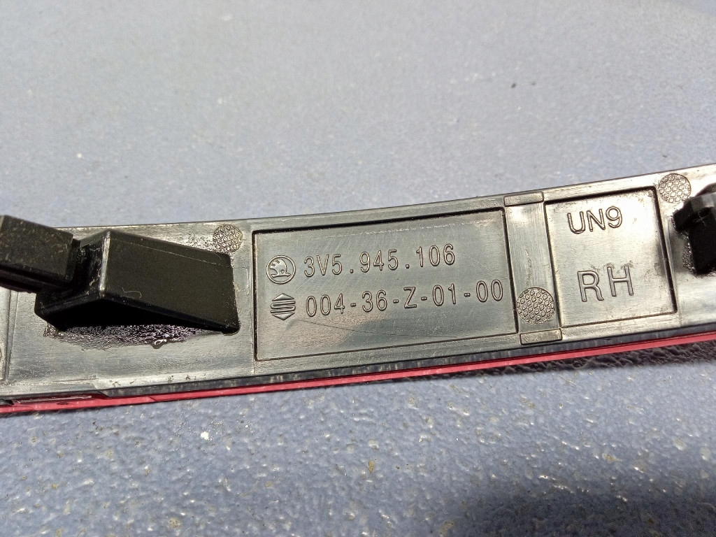 фото №5, Skoda superb iii 15- отражатель бампера задняя правый 3v5945106