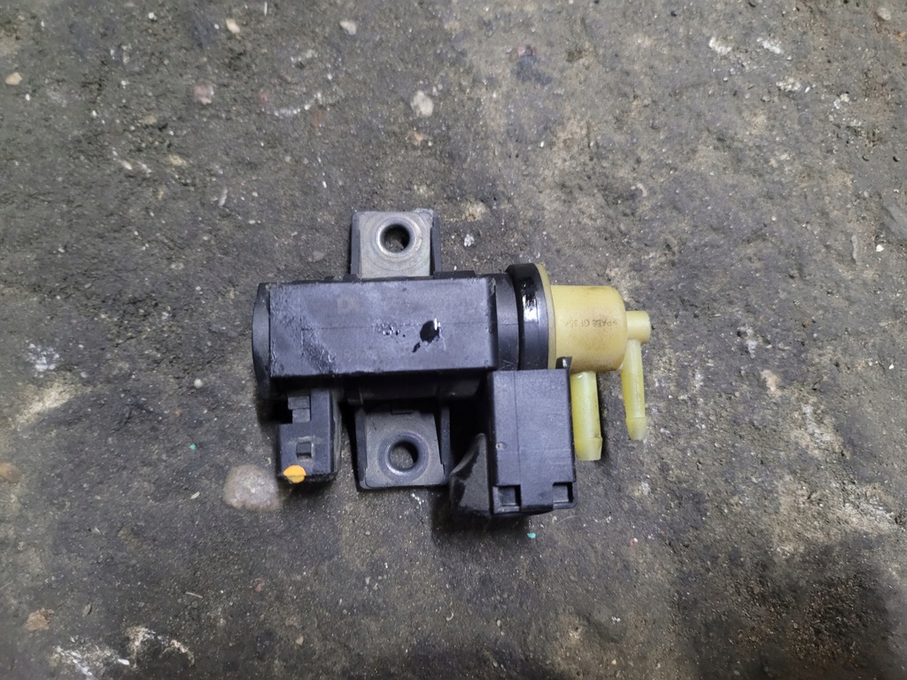 фото №1, Клапан вакуумa 8200790180 renault grand scenic