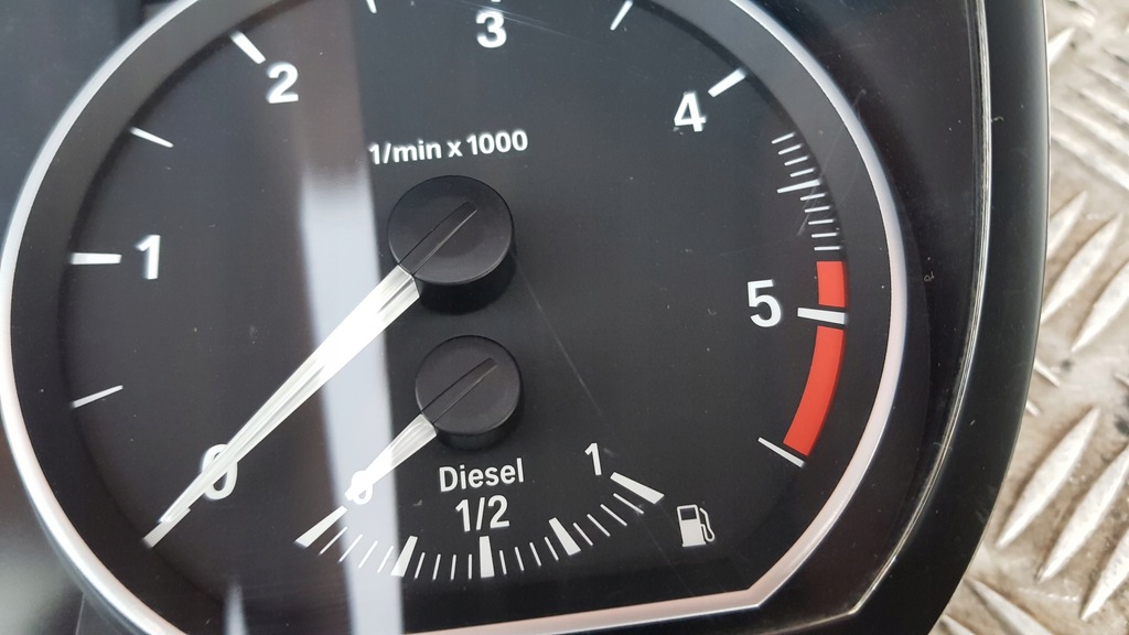 фото №9, Bmw 1 e87 e81 лічильник приладова панель 2154606 2.0d