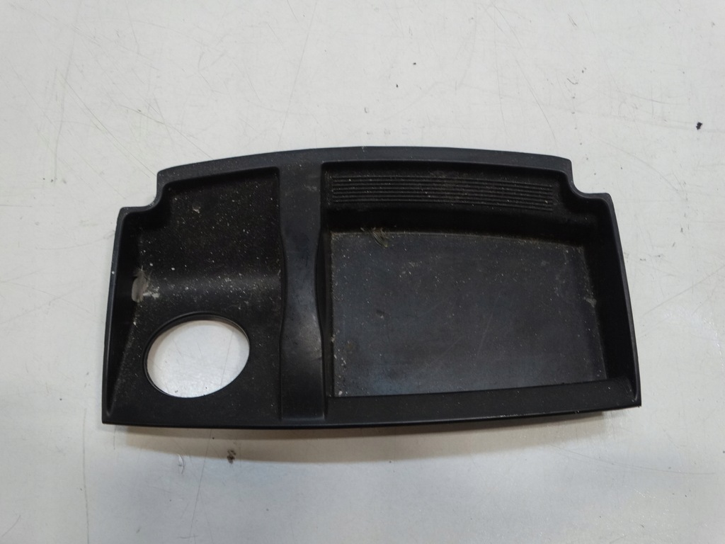 фото №1, Вкладиш попільнички renault laguna iii 688000003r