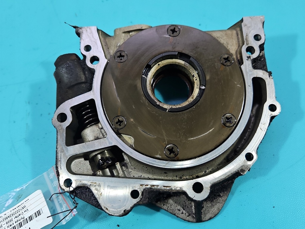 фото №7, Насос оливи vw crafter 06- 2.5 tdi 074115109c 06-11