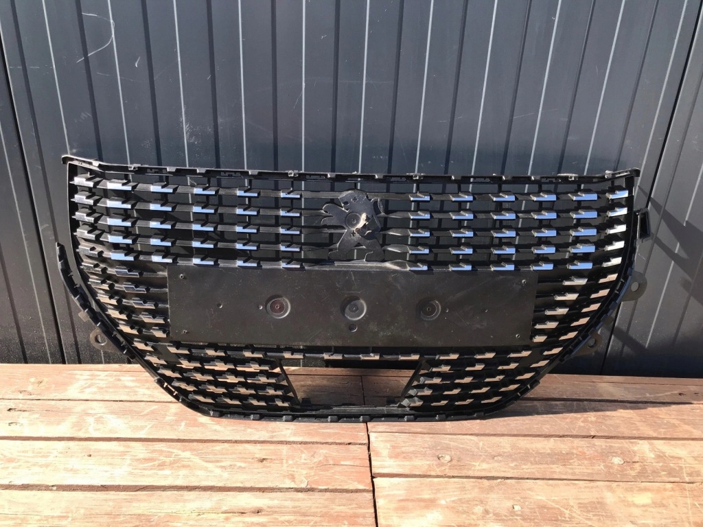 фото №1, Решітка радіатора решітка радіатора peugeot 208 ii