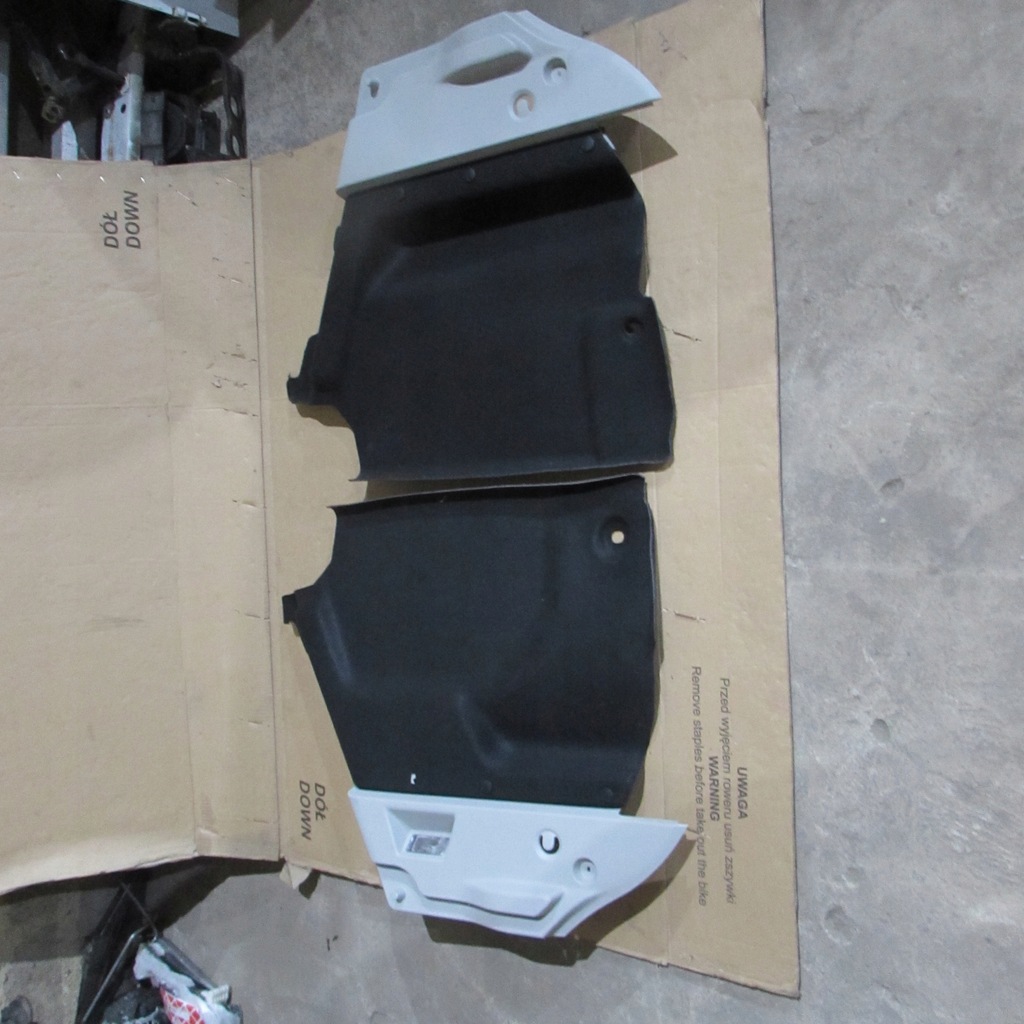 фото №1, Обшивка багажника задний renault zoe 12-19r