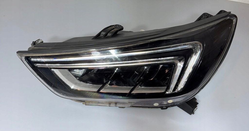 Opel mokka x фара передняя левая рестайлинг  full led комплектная с модулями с Разборки