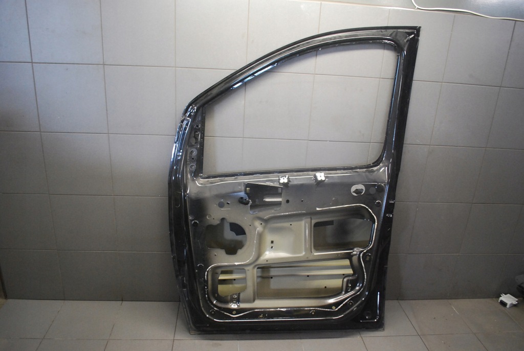 фото №11, Дверь правый перед peugeot expert ii чёрные