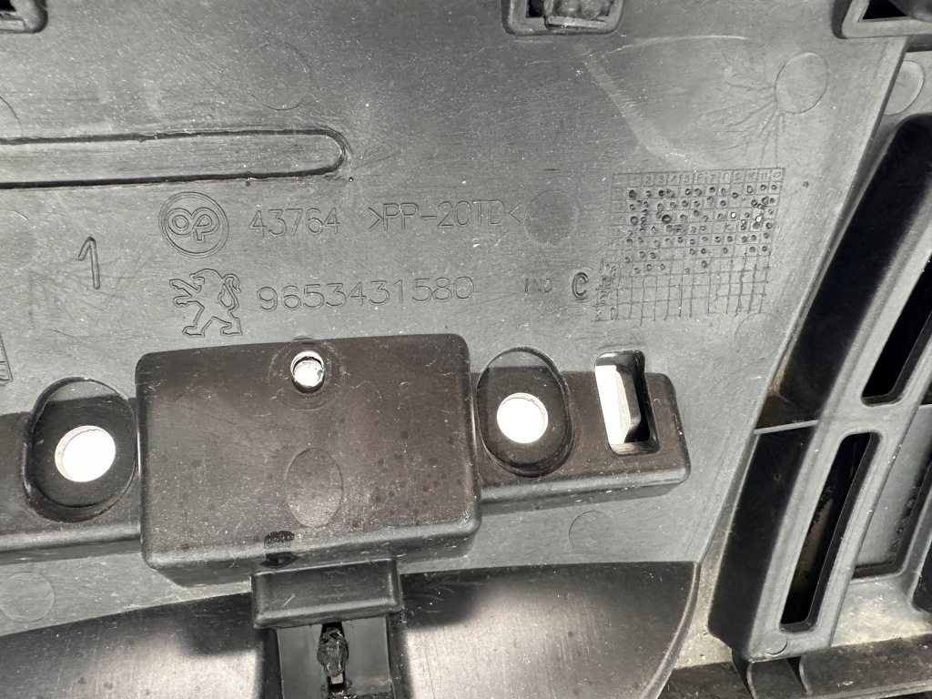 фото №16, Peugeot 308 i 1 coupe cabrio 07-13r бампер перед передній