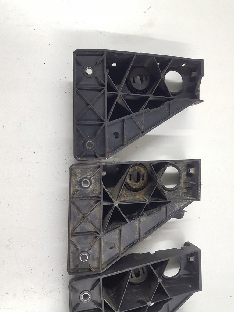 фото №6, Chrysler 200 2015- element кріпильний правий