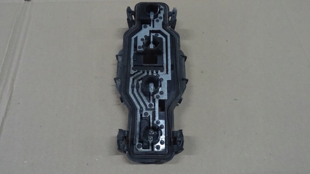 Купить Berlingo i 1 рестайлинг  вкладыш лампы левый задний